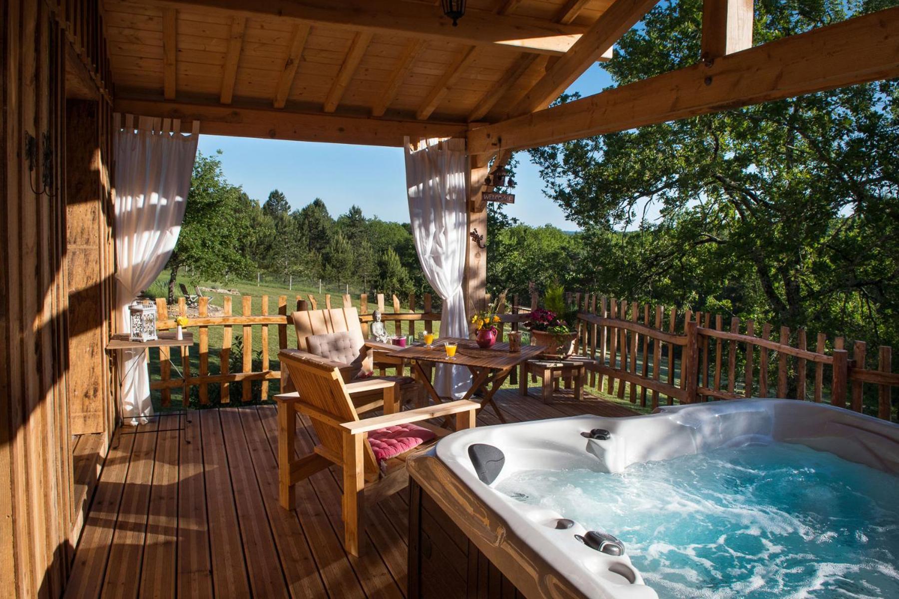 Mauzac-et-Grand-Castang Le Lion D'Or En Perigord Bed & Breakfast エクステリア 写真