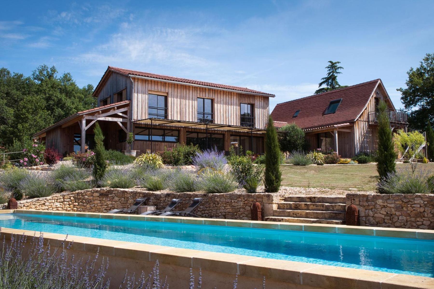 Mauzac-et-Grand-Castang Le Lion D'Or En Perigord Bed & Breakfast エクステリア 写真